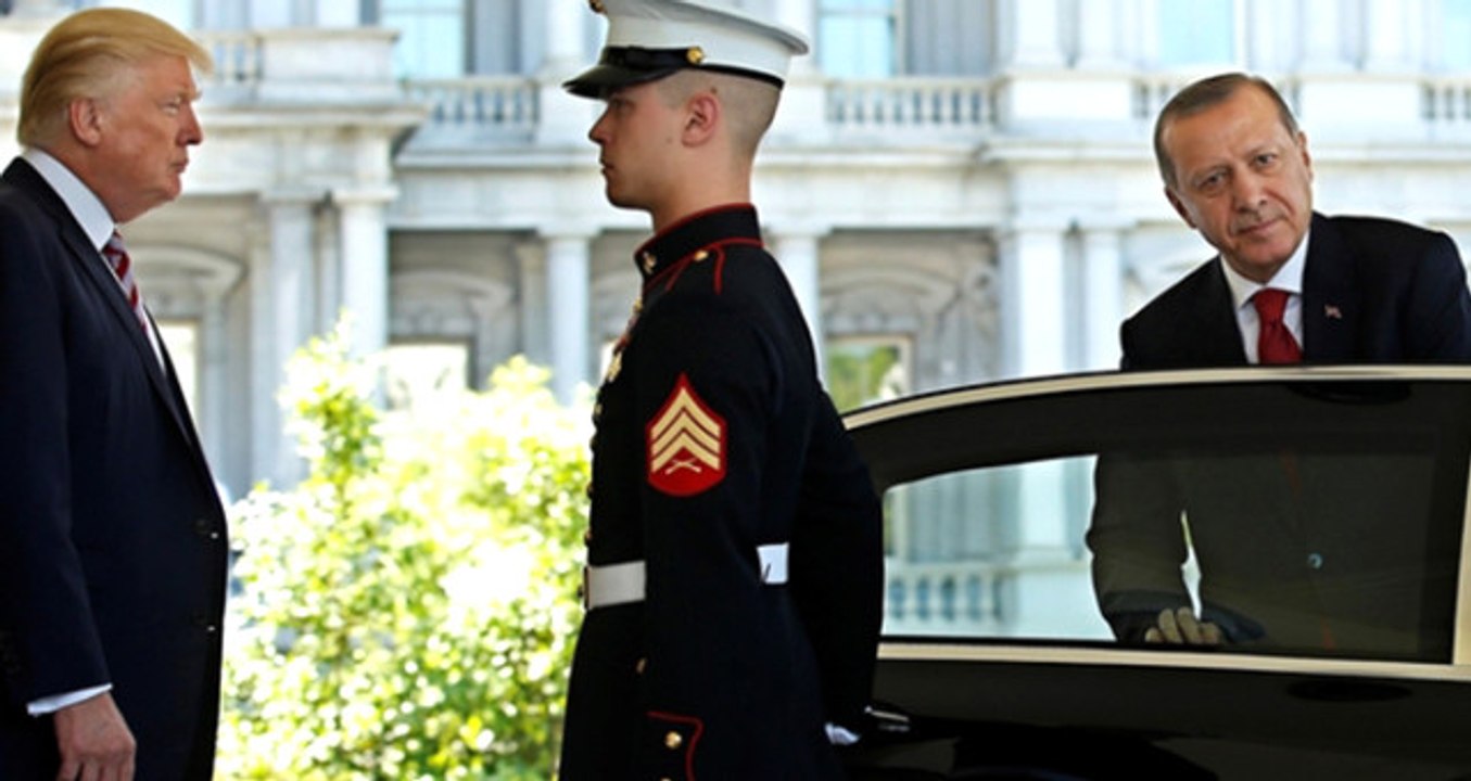 Trump'ın Suriye Kararı Dünya Basınında: Erdoğan'ı Memnun Etmek İçin Çekiliyor