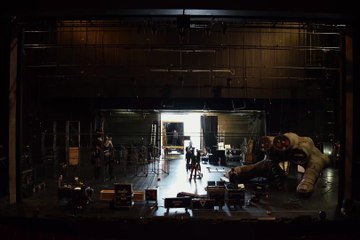 Le time laps de l'installation pharaonique de Thyeste