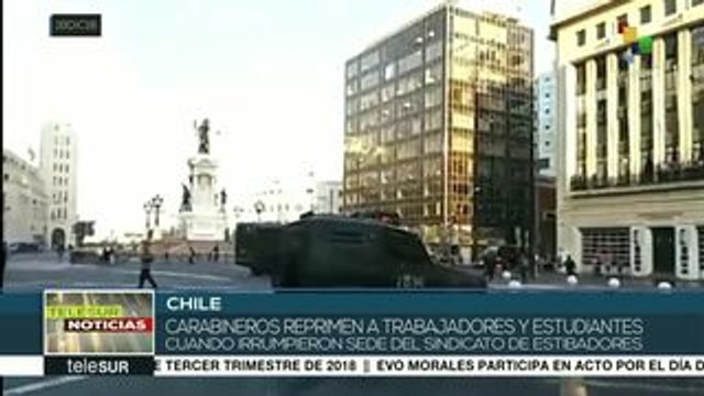 Chile: Carabineros reprimen protesta de portuarios en Valparaíso