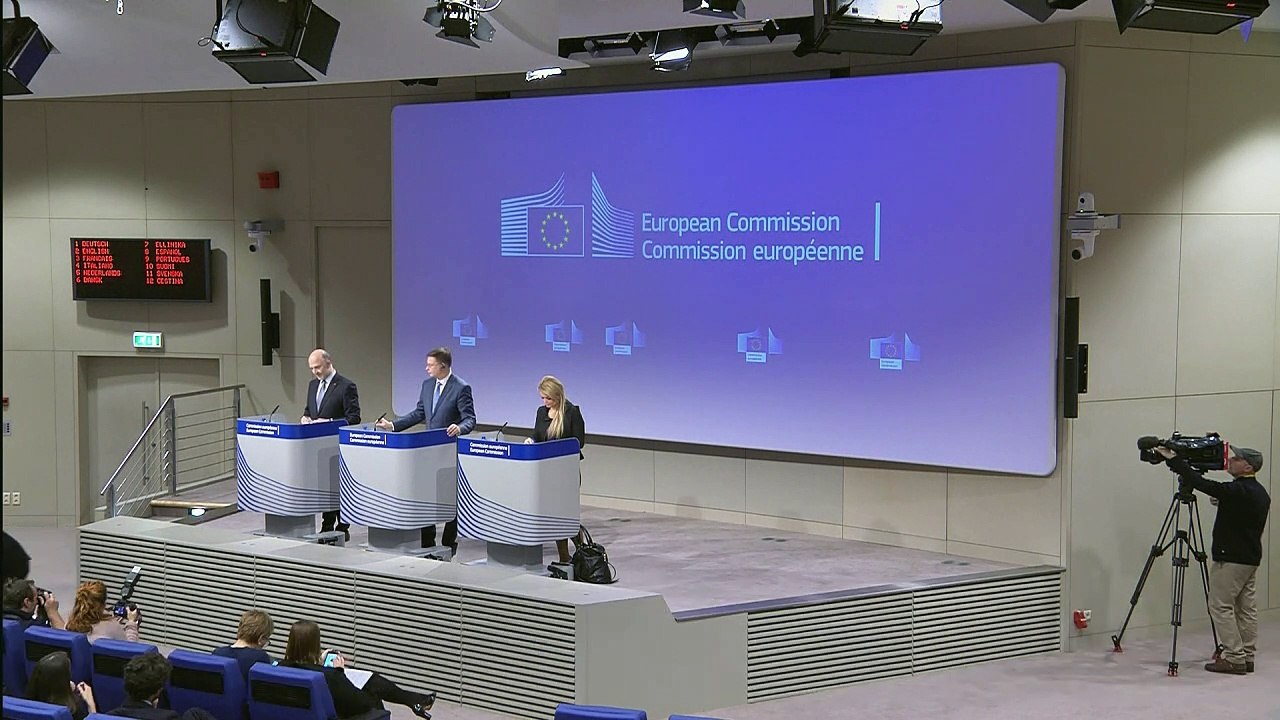 EU implements Brexit 'no deal' contingency plans