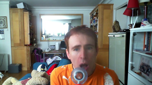 Wiwi égratigne toutes les chances du monde de Lou