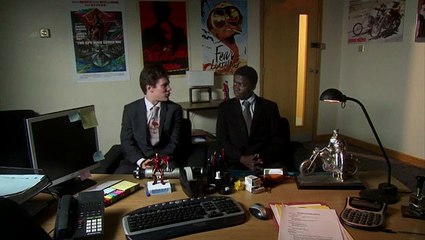 Skins S04 Shorts Welcome To Brizview