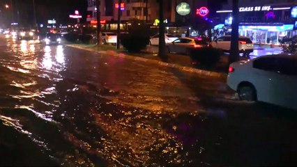 Sağanak hayatı olumsuz etkiledi - MERSİN