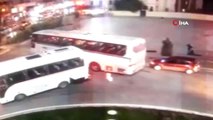 Servis Otobüsü Yayaların Arasına Böyle Daldı: 1 Ölü, 2 Yaralı