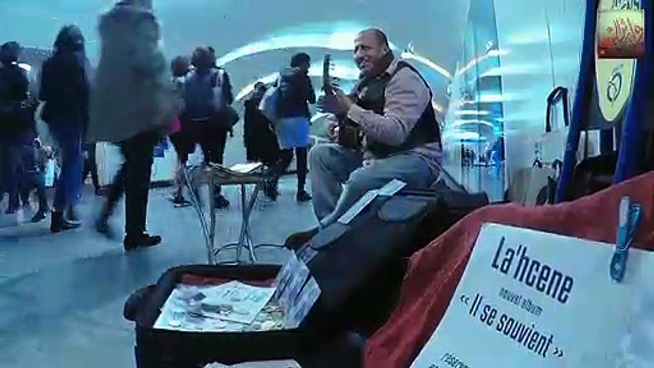 la'hcene dans le metro parisien