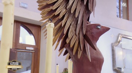 Un magnifique phénix tout en chocolat ! - ZAPPING CUISINE BEST OF DU 25/12/2018