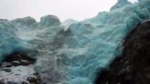 Glacier Makes a Scary Splash!