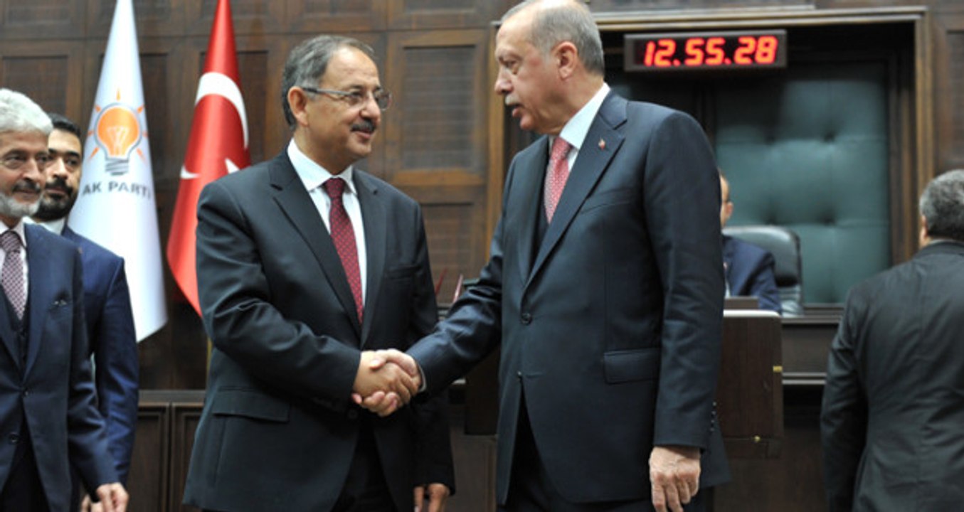 AK Parti'nin Ankara Büyükşehir Belediye Başkan Adayı Mehmet Özhaseki'nin Seçim Afişleri Ortaya Çıktı