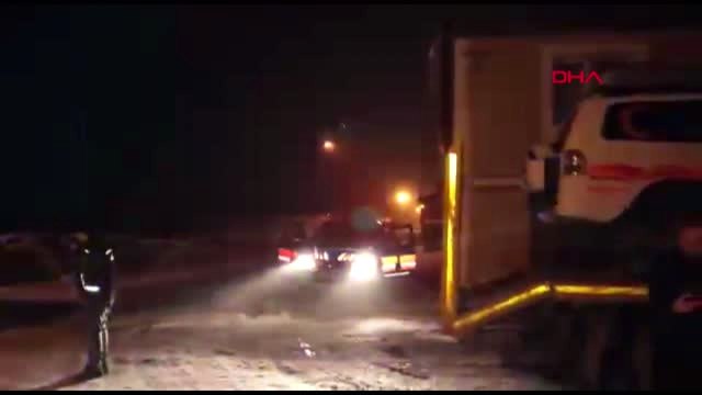 Kars Atlarını Ararken Yoğun Siste Kayboldular, Donmak Üzereyken Bulundular