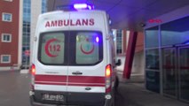 Sivas Şizofreni Hastası, Polis Memuruna Saldırıp Yaraladı