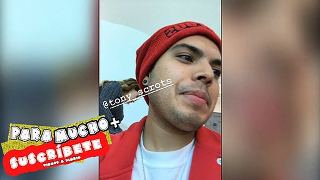 Alex Flores SE DERRITE POR EL FOTÓGRAFO DE BADABUN