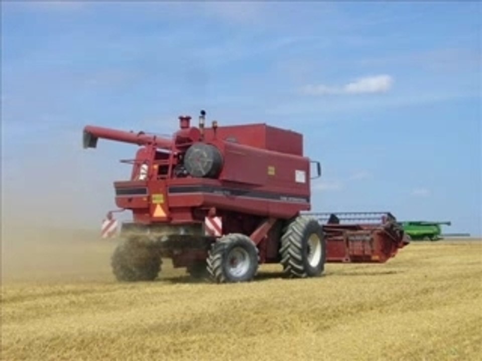 Moisson 2007 avec 2 Case