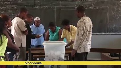 Présidentielle à Madagascar : fin du vote, place au dépouillement des bulletins
