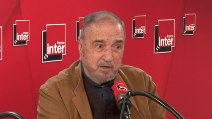 Jean-Claude Carrière, "Dès qu’il est question d’un référendum populaire Mussolini et Hitler ne sont pas loin"
