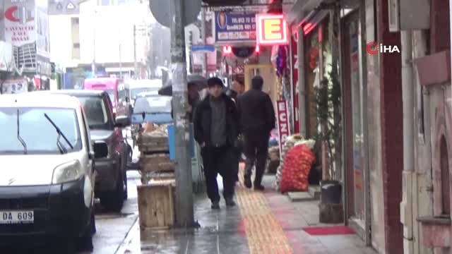 Yalova 4,5 ile Sallandı