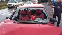 Samsun'da Otomobil Kırmızı Işıkta Bekleyen Araca Çarptı: 8 Yaralı