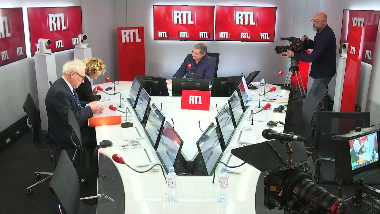 "Même dans la critique, Xavier Bertrand est resté constructif", juge Alba Ventura