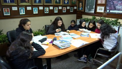 'Vefa'lılardan görme engellilere online ders desteği - İSTANBUL