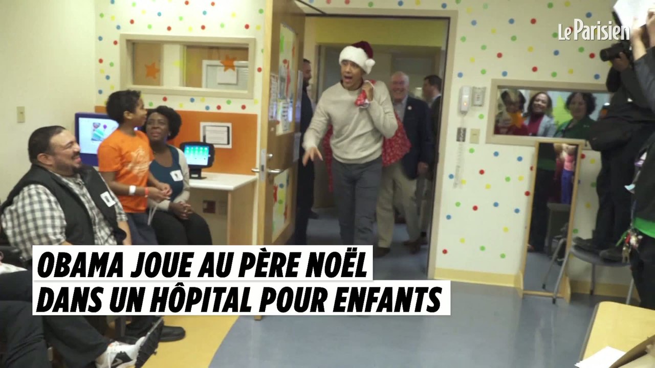 Barack Obama joue au père Noël dans un hôpital pour enfants