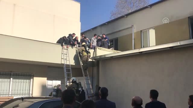 Ege Üniversitesi Tıp Fakültesi Hastanesi'nde Yangın (1)
