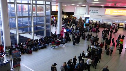 A Londres, l'aéroport de Gatwick fermé à cause de drones