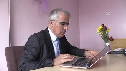 Bingöl Belediye Başkanı Barakazi, Aa'nın "Yılın Fotoğrafları" Oylamasına Katıldı