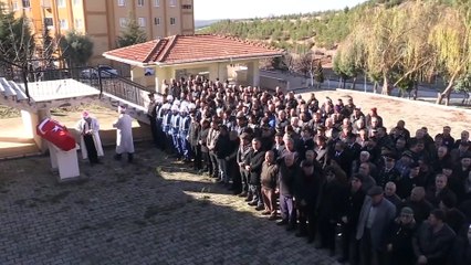 Kıbrıs gazisi son yolculuğuna uğurlandı - UŞAK