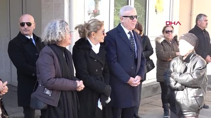 İzmir Ertuğrul Özkök'ün Annesi Son Yolculuğuna Uğurlandı-Aktuel