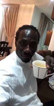 Carlou D fait un joyeux anniversaire riche en émotions à son épouse