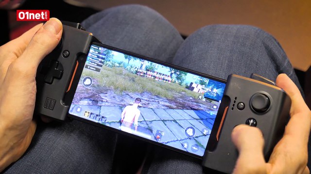 Avec ses accessoires, l'Asus ROG Phone peut-il remplacer votre console portable ?