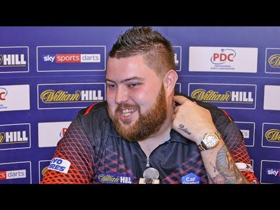 Michael Smith says junior has already thrown his first 180 ! (Age Four)