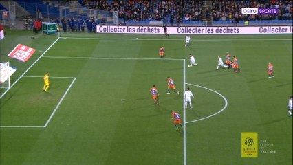 Fortunate Fekir puts Lyon ahead