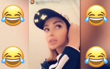 Quand Nabilla filme ses TIG dans une bibliothèque ! - ZAPPING PEOPLE BEST OF DU 27/12/2018