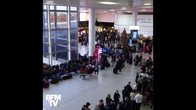 Depuis mercredi soir, l'aéroport de Gatwick à Londres est fermé