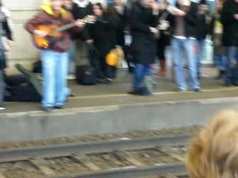sur le quai de la gare de Blois (2)