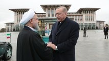 أردوغان وروحاني يبحثان سبل إرساء السلام بسوريا والمنطقة