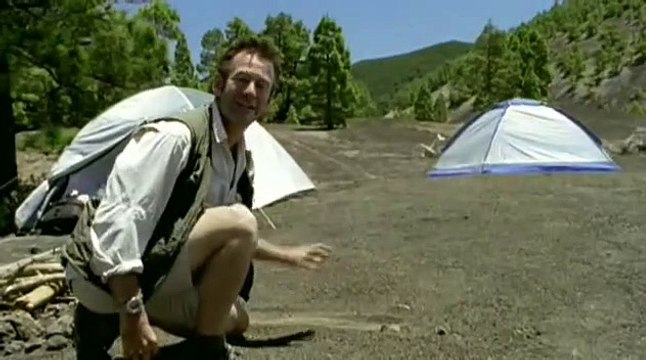 2 - BBC - CAMINHANDO COM DINOSSAUROS - TERRA DE GIGANTES