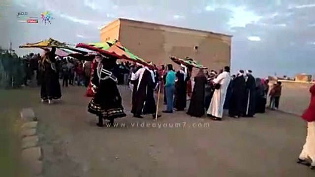 محافظ الفيوم يشهد تعامد الشمس على معبد قصر قارون