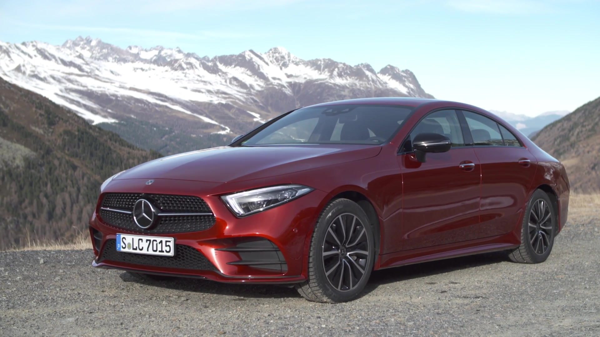 Mercedes-Benz CLS 450 4MATIC hyacinth red Driving Video - Design Hochgurgl  2018 - video Dailymotion