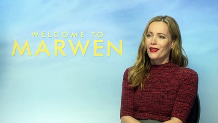 Leslie Mann praises her co-star Steve Carell