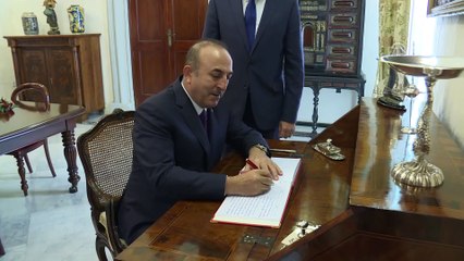 Dışişleri Bakanı Çavuşoğlu, Maltalı mevkidaşı ile görüştü - VALETTA