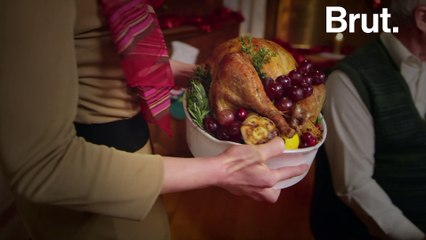 Les conditions de vie des dindes filmées dans un élevage intensif