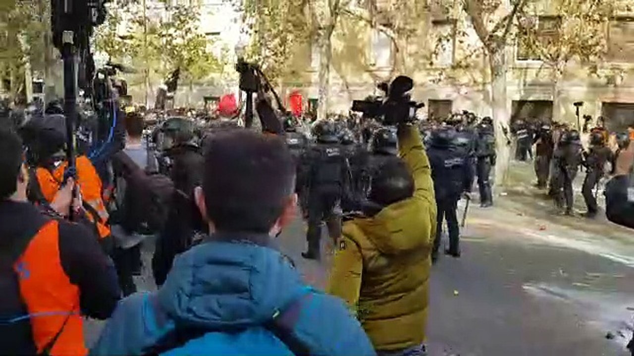 Disturbios junto a Colón