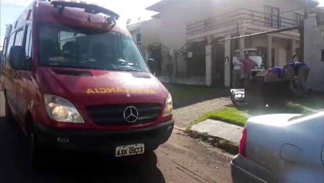 Homem cai de três metros e sofre traumatismo craniano no Country