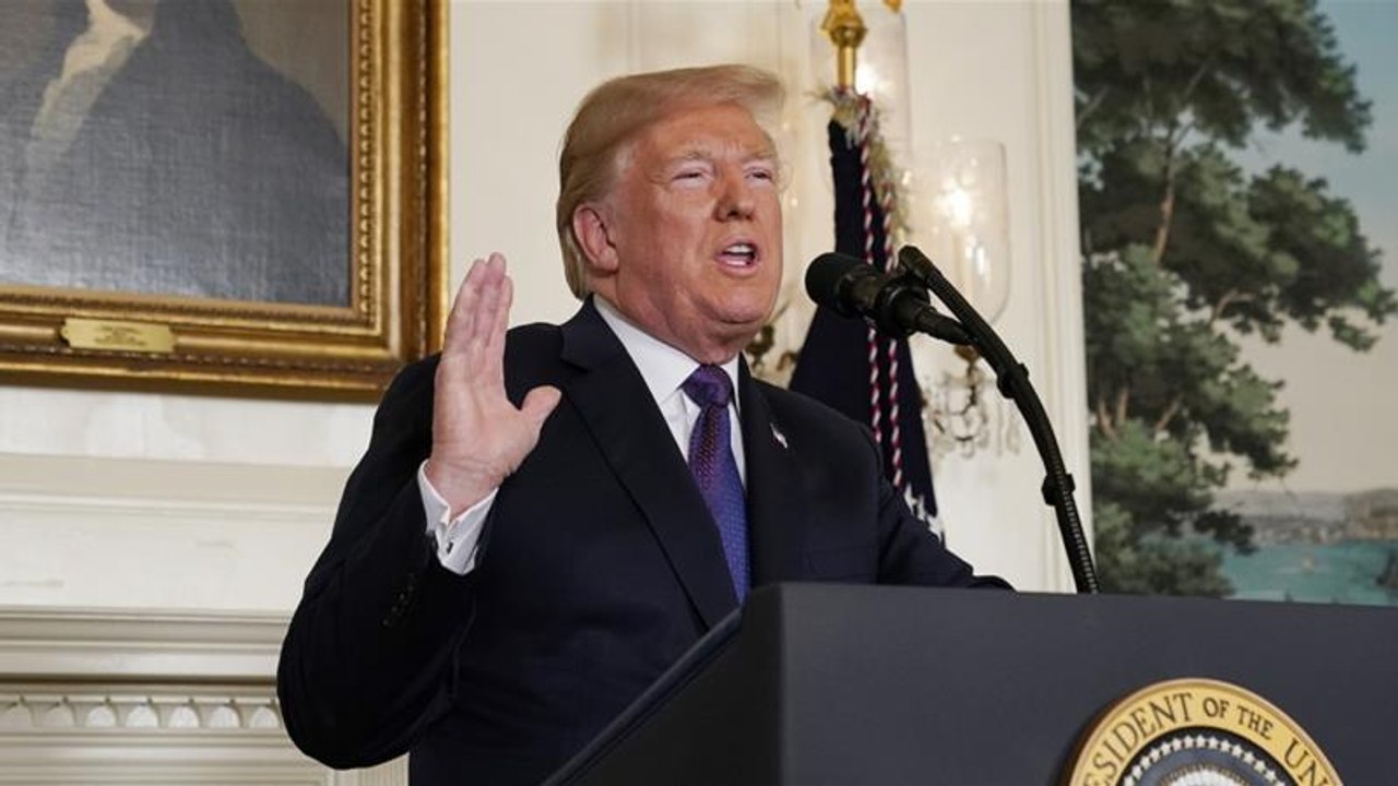 Trump defends decision to withdraw troops from Syria