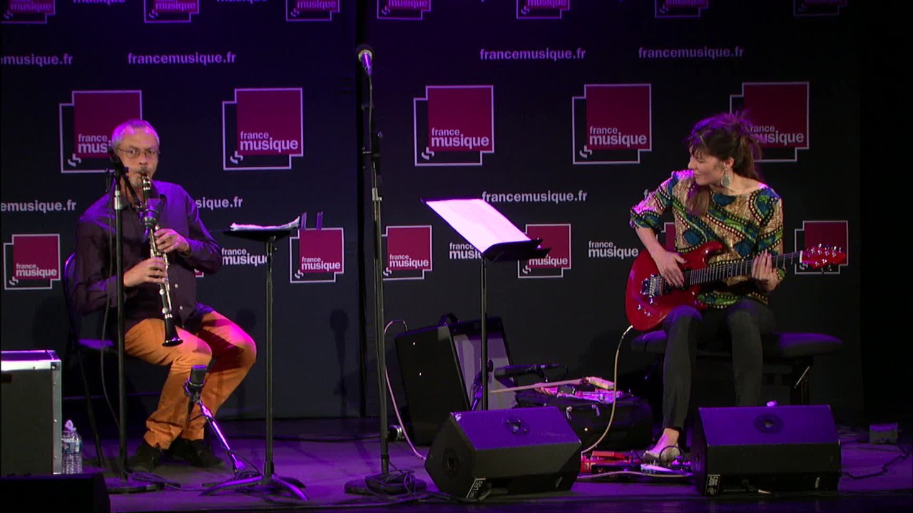 Concert A L'improviste, avec Fabrice Villard, clarinette, textes et voix, et Christelle Séry, guitare.