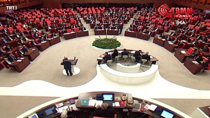 Bütçe üzerine yapılan son konuşmalarda CHP'li Şener rakamlarla kendisini övdü