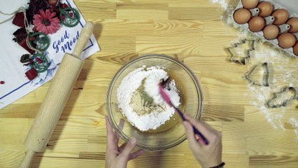 15 DAKİKADA NEFİS YILBAŞI KURABİYELERİ 