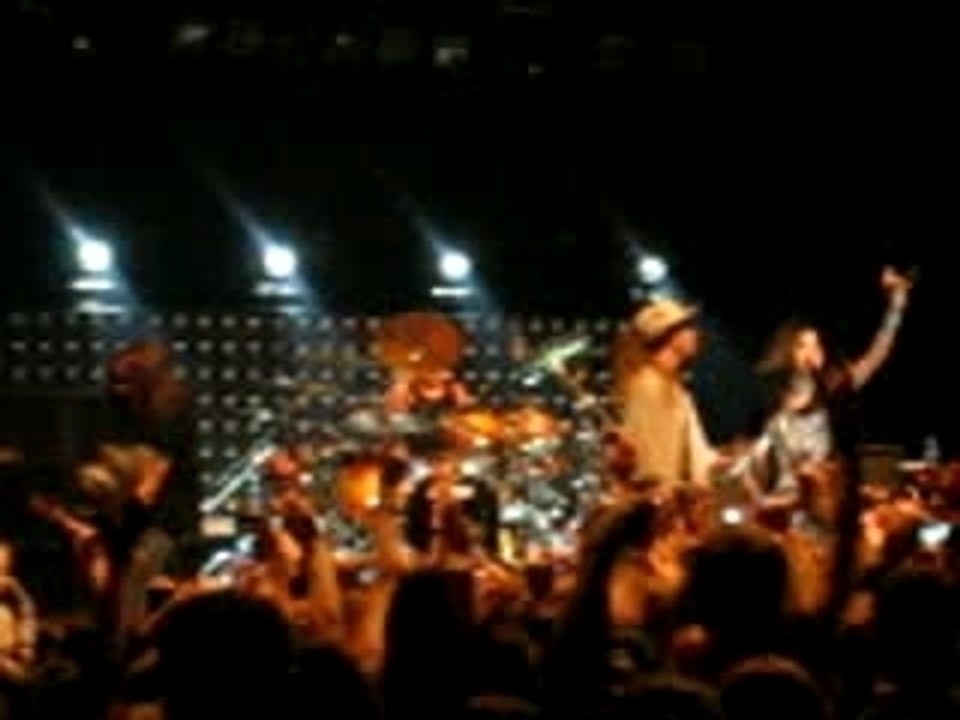 26.11.06 - Tokio Hotel Bataclan