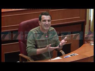 VELIAJ «BASHA I DHA LEJE NDERTIMI VETES, TE HENEN DOSJA NE PROKURORI» - News, Lajme - Kanali 7